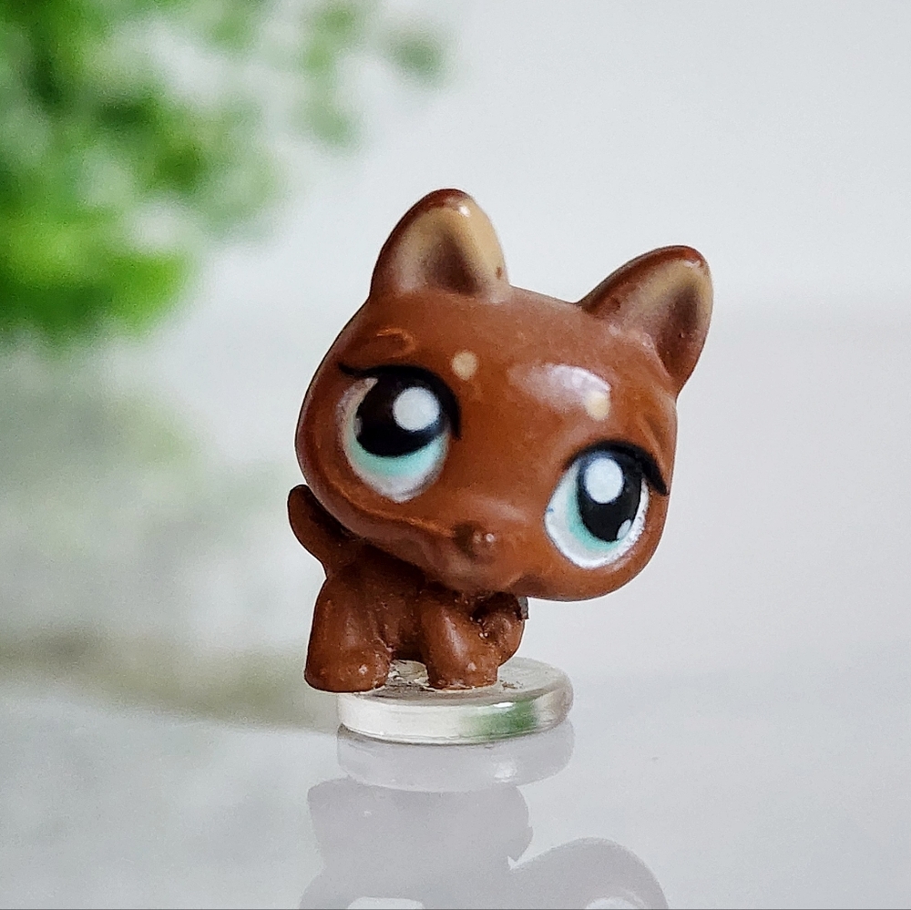 🐾RARE Littlest Pet Shop (LPS) Teeniest Tiniest Wearables Teensie Brown Dog .75"